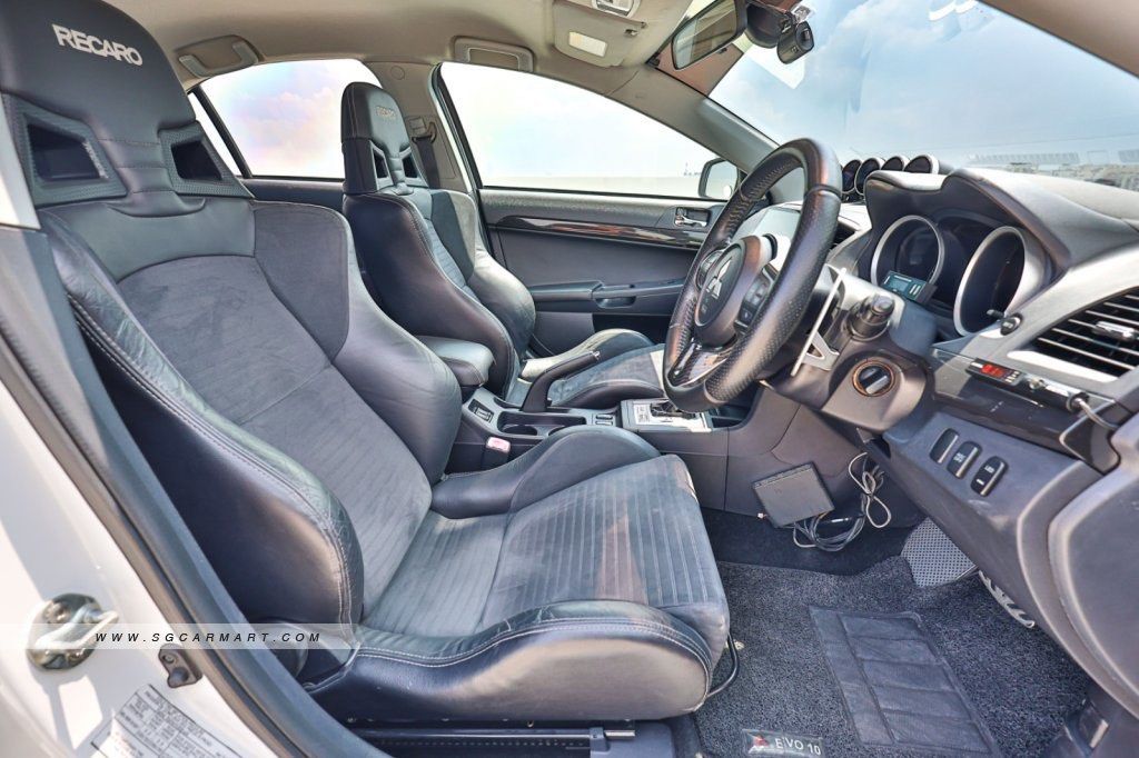 Mitsubishi Lancer Evolution X 2.0 GSR SST (A)62872684516866114