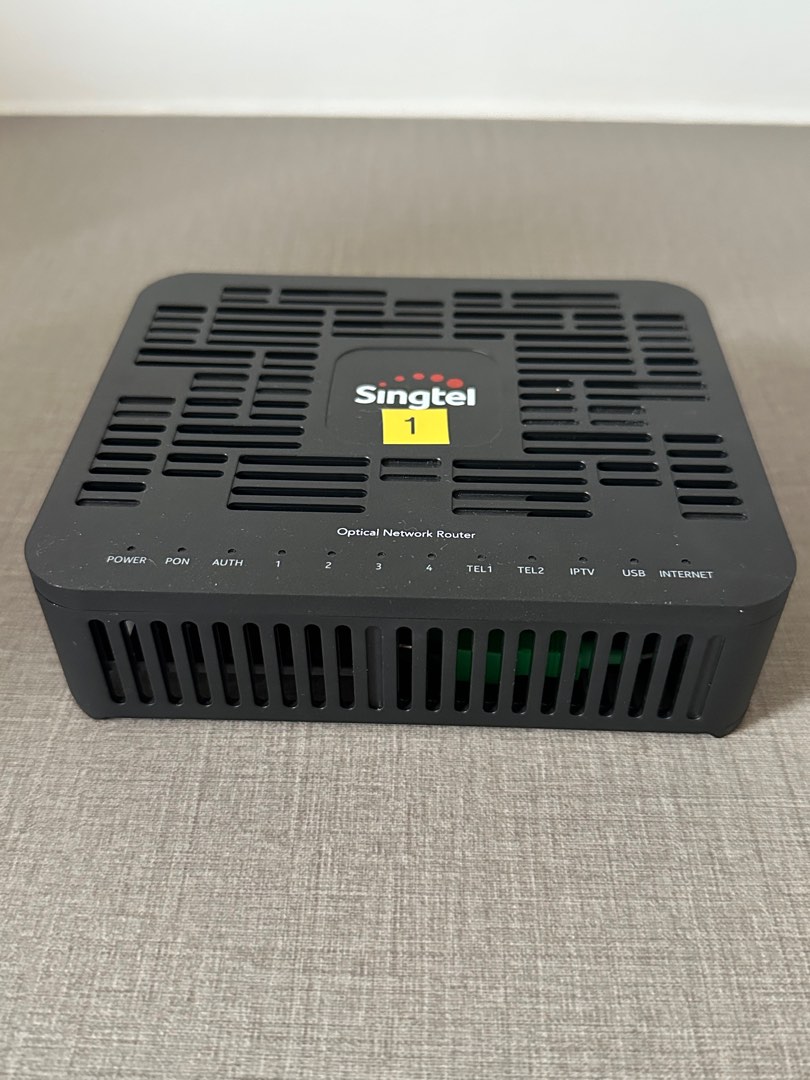 (NEGOTIABLE) SingTel Nokia G-240G-E Optical Network Router, Computers ...