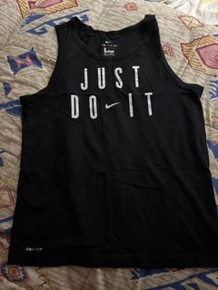 (Category: ) located in . Submitted by misapreloved (Listing ID 1368713482, Image 1). Description: .