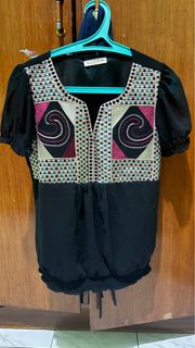 (Kategori: ) berada di . Dikirim oleh a.declutterproject (ID iklan 1368609838, Gambar 1). Deskripsi: .