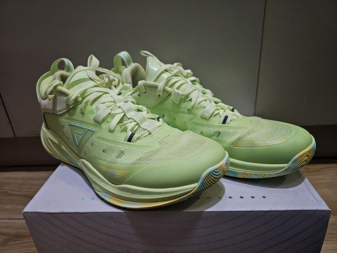 Peak light spirit (Category: Sneakers) located in Manila. Submitted by stepang2 (Listing ID 1368763786, Image 1). Description: Peak light spirit Size US11 Used only 3 times Orig price, 4,995 Selling for 2,500 Rfs: big size.