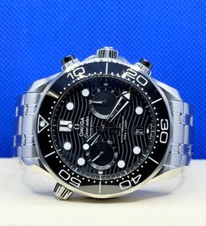 (Category: ) located in . Submitted by cwxwatches (Listing ID 1368759364, Image 1). Description: .