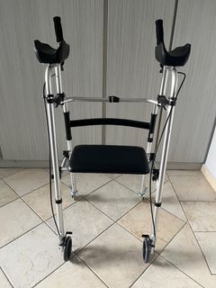 (Category: ) located in . Submitted by normalamanap (Listing ID 1368601636, Image 1). Description: .
