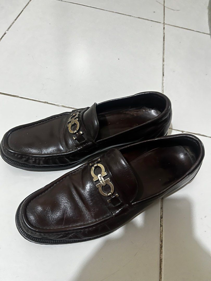 Salvatore Ferragamo Shoes (Category: Casual Shoes) located in San Fernando. Submitted by wardrobe_sync (Listing ID 1368755479, Image 2). Description: .