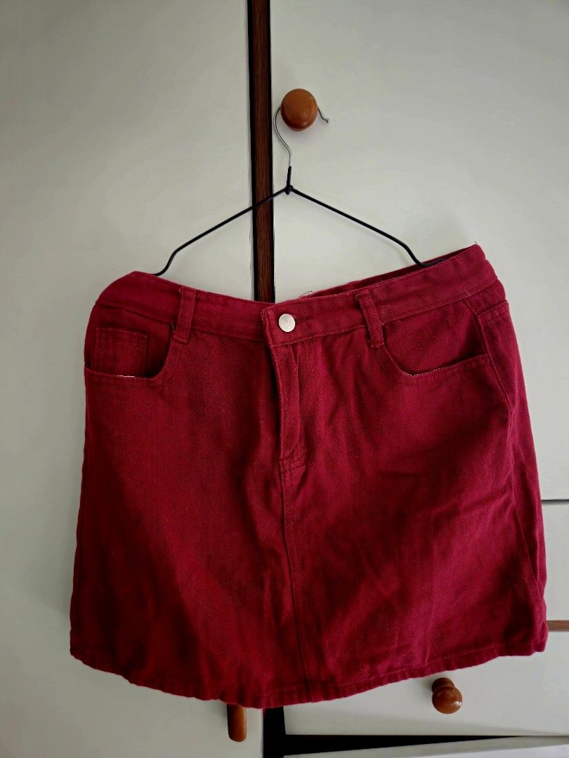 Soft Denim Skirt (Maroon) (Category: Skirts) located in Mandaluyong City. Submitted by declutterice (Listing ID 1368629270, Image 1). Description: Large 29-30in waist.
