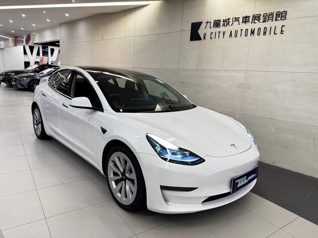 Tesla Model 3 Dual Motor LR Model 3 Dual Motor LR Auto628631286191371126
