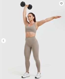 (Category: ) located in . Submitted by shopaholic_kween (Listing ID 1368722359, Image 1). Description: .