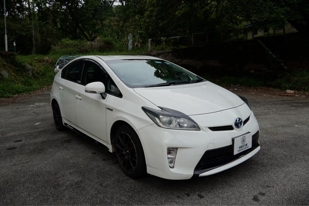 Toyota Prius 1.8 Hybrid S (A)62863173629058112