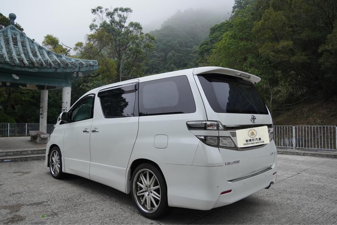 Toyota Vellfire 3.5 Z G Moonroof (A)62863130177665113