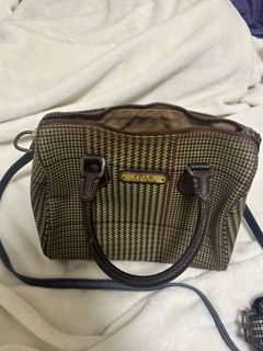 (Category: ) located in . Submitted by bgcloset (Listing ID 1368724148, Image 1). Description: .
