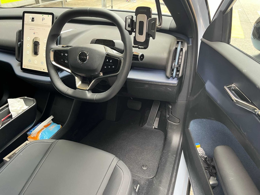 Volvo EX30 ULTRA Auto62863129821187114