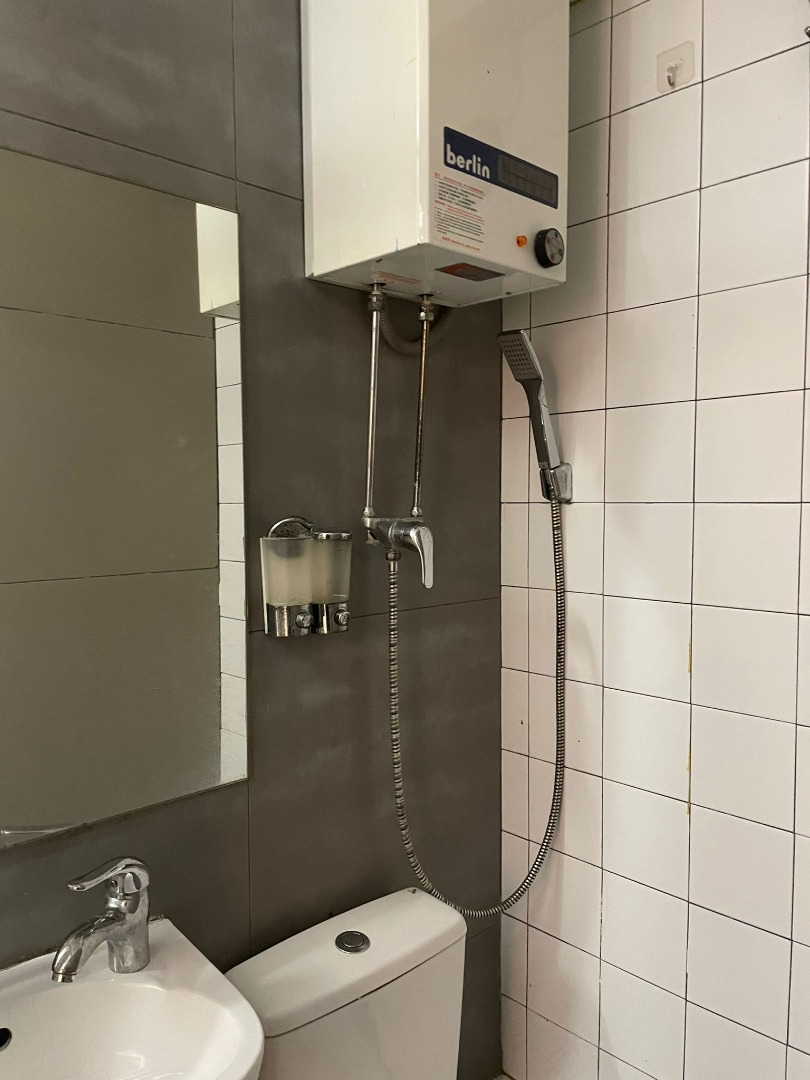 📢 3600 Limited Time Offer 📢 Owner Direct Rental 🔸 Apartment Rental 🔸 Private Bathroom 🔸 Private Room 🔸 1 Minute to Sham Shui Po MTR Station 🔸 Fuk Wa Street 🔸 Ground Floor63438193186561113