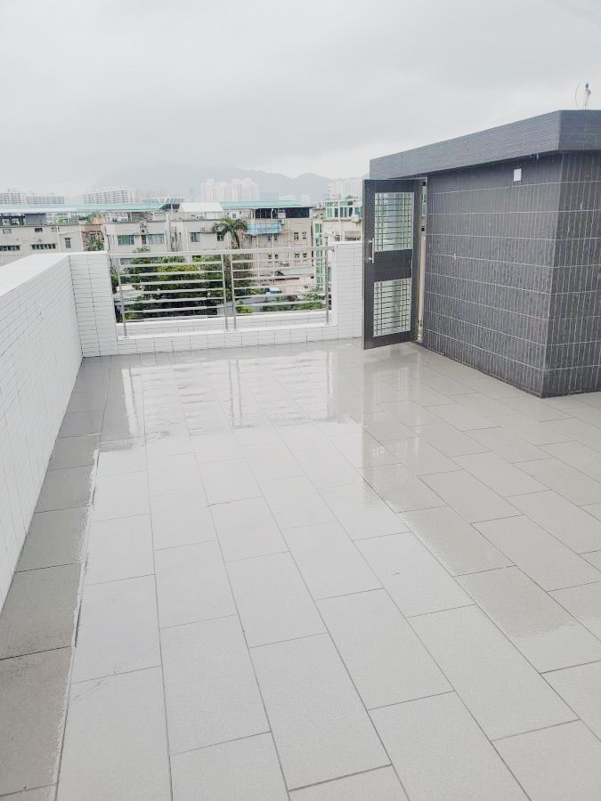 Brand new village house in Lam Tei, Tuen Mun, second floor with rooftop63438844844418114