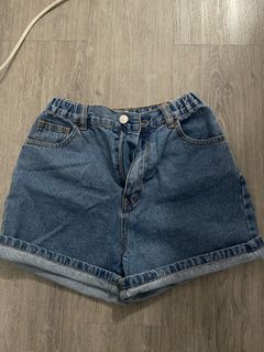 （分類：）位於 。 由 t.thiti.08 提交（商品編號 1368855612，圖片 1）。簡介： 。
