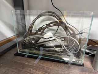 （分類：）位於 。 由 ccyeric 提交（商品編號 1368858414，圖片 1）。簡介： 。