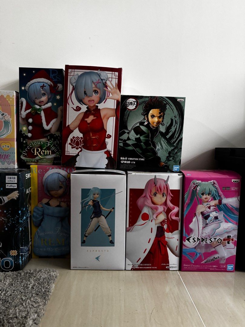 Assorted Figures (Category: Other Merchandise) located in Singapore. Submitted by sinev (Listing ID 1368834633, Image 1). Description: $12 each Negotiable with purchase of multiple figures.