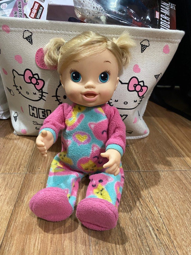 BABY ALIVE 2013 Tickles N Cuddles {UNTESTED} (Category: Kids Toys) located in Manila. Submitted by sam.exe (Listing ID 1368839349, Image 1). Description: {PRELOVED SO MANAGE YOUR EXPECTATIONS} Rfs: decluttering SHIPPING SHOULD BE SHOULDERED BY BUYER Pm for more pictures of the item PICKY BUYERS THIS IS NOT FOR YOU MOP: gcash .