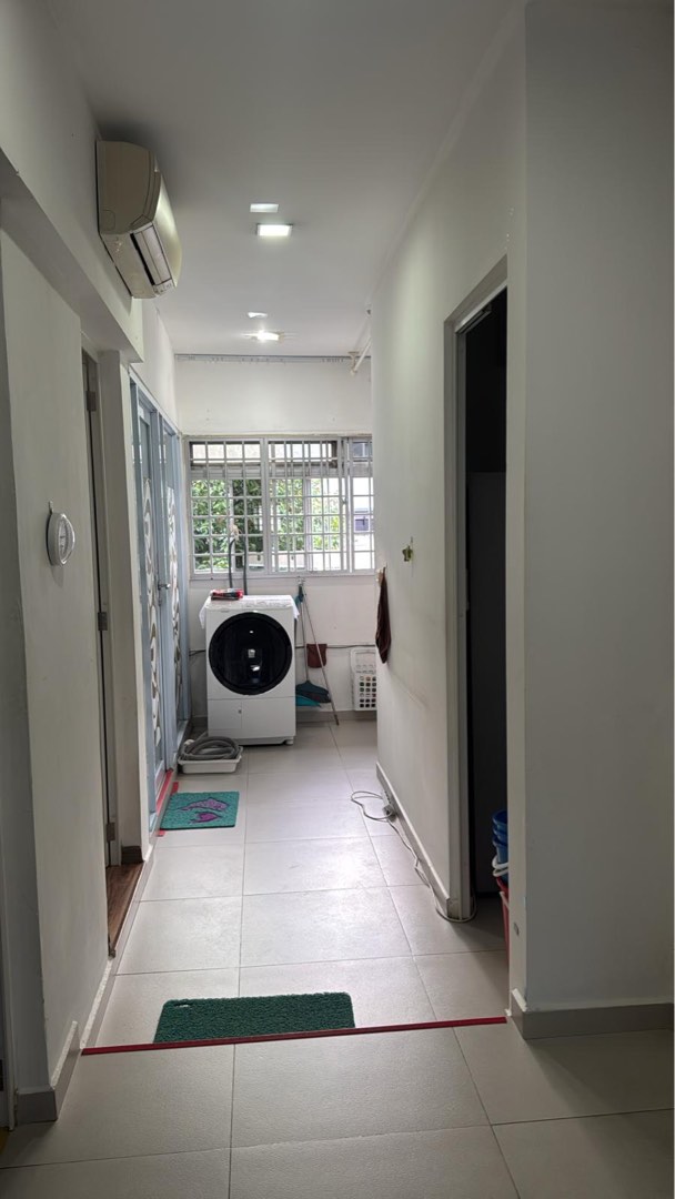 (Category: ) located in . Submitted by moon1977 (Listing ID 1368843382, Image 1). Description: .