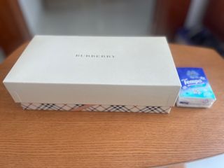 （分類：）位於 。 由 drew_nico 提交（商品編號 1368828558，圖片 1）。簡介： 。