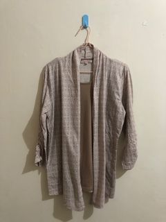 (Kategori: ) berada di . Dikirim oleh declutterwithu (ID iklan 1368873815, Gambar 1). Deskripsi: .