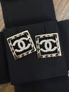 （分類：）位於 。 由 kalicee 提交（商品編號 1368771958，圖片 1）。簡介： 。