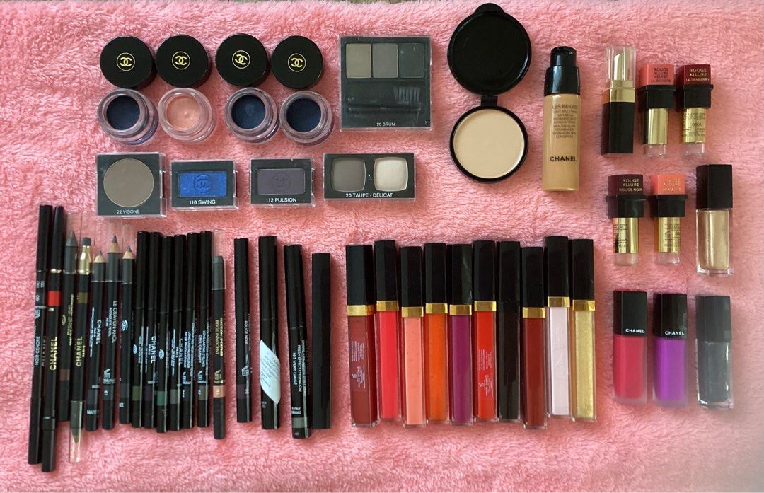 CHANEL MAKE UP (Category: Makeup) located in Rizal. Submitted by Houseoftiki (Listing ID 1368780026, Image 1). Description: GUARANTEED AUTHENTIC CHANEL BRAND NEW REGULAR STOCK AND TESTER Price starts at 350 .