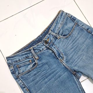 (Kategori: ) berada di . Dikirim oleh _sashaaaa (ID iklan 1368834377, Gambar 1). Deskripsi: .