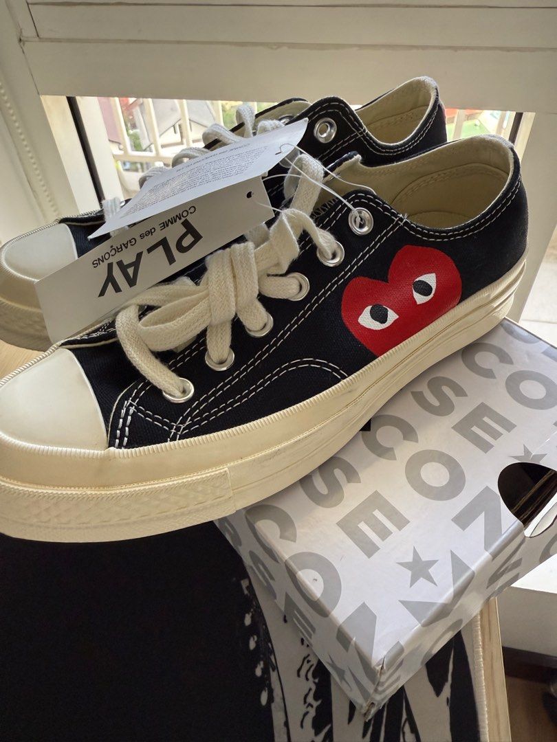 Converse x CDG Chuck 70 size UK 5 (Category: Sneakers) located in Pasig City. Submitted by abbyrds (Listing ID 1368828487, Image 3). Description: Authentic Brand new with box and tags UK 5, EU 37.5, 24cm SRP 9290 selling for only 6500 Location: Pasig.