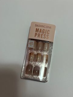（分類：）位於 。 由 kkuma_ 提交（商品編號 1368922330，圖片 1）。簡介： 。