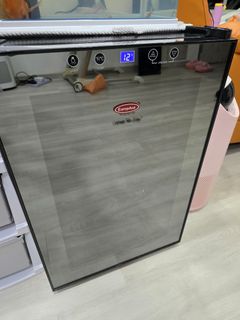 (Category: ) located in . Submitted by trendzbuy (Listing ID 1368911794, Image 1). Description: .