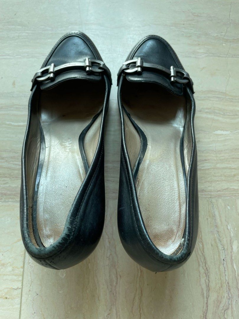 Ferragamo Shoes (Category: Heels) located in Singapore. Submitted by West_only (Listing ID 1368894131, Image 2). Description: Black Ferragamo Heels EUR39 size 8 .