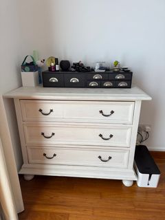(Category: ) located in . Submitted by rvq2009 (Listing ID 1368803122, Image 1). Description: .