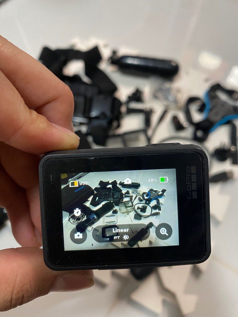 GO PRO HERO 7 (Category: Cameras) located in Manila. Submitted by footieshirtz (Listing ID 1368908869, Image 2). Description: Complete accessories Gagamitin nalang RFS: Need funds.