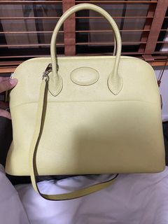 (Category: ) located in . Submitted by luxxe23 (Listing ID 1368863173, Image 1). Description: .