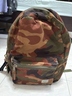 (Category: ) located in . Submitted by et_tong (Listing ID 1368842475, Image 1). Description: .