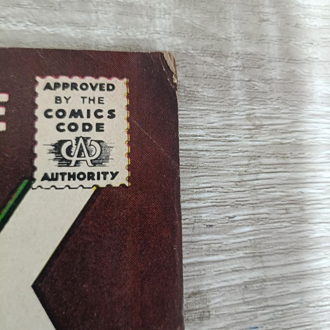 Hulk #102 VG condition (right corner chip) title resume Marvel comics 1968 (Category: Comics & Manga) located in Manila. Submitted by rolandtiu (Listing ID 1368804030, Image 3). Description: old comic around 60 years old - handle with care PLEASE NOTE: -- item is NOT NEW -- actual item on photo - condition (based on my opinion, not professionally graded) - bagged and boarded For Reference: Grading Guide. The ten-point grading scale assigns grades