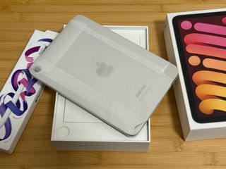 iPad mini A17 128gb wifi only starlight with apple pencil pro