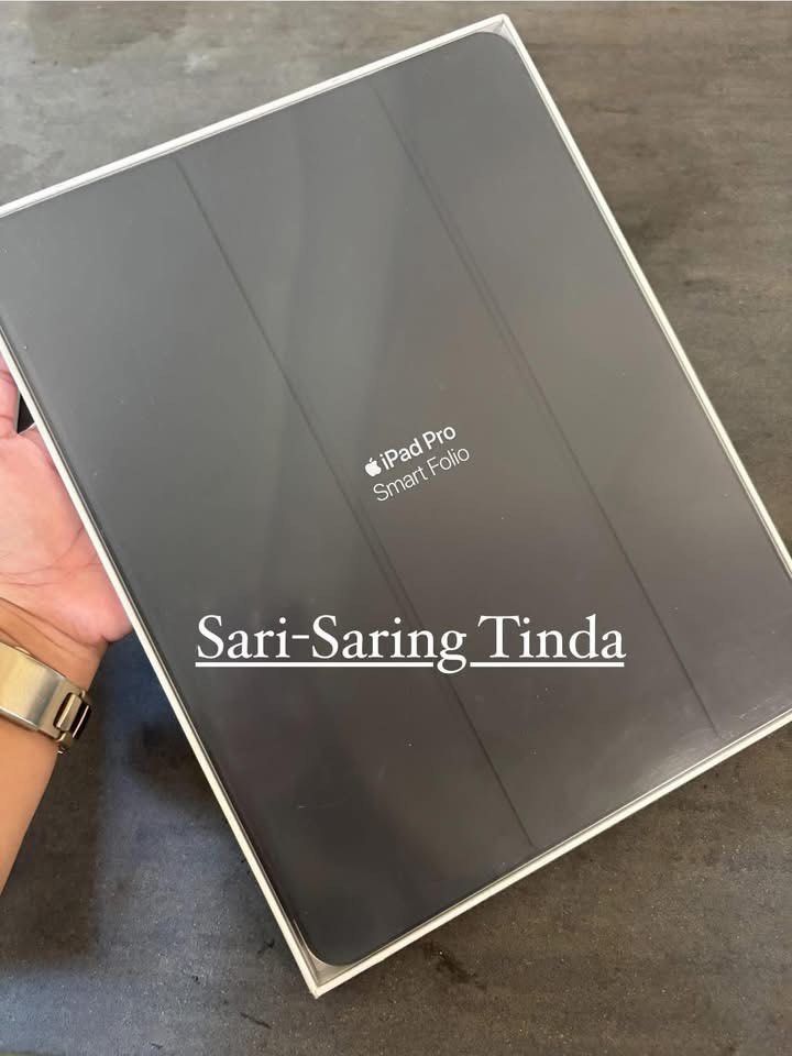 iPad Pro 12.9” Smart Folio (Category: Cases & Covers) located in Taytay. Submitted by michidc (Listing ID 1368925500, Image 1). Description: CLEARANCE SALE‼️ 2500 na lang each!!!😍 IPAD PRO 12.9 INCH SMART FOLIO 😍 ORIGINAL FROM POWERMAC‼️ CHARCOAL GREY SRP 6,890❌❌❌ NOW ONLY 2500 (3k each old post)‼️‼️‼️ 1 pc per color only Pickup loc Taytay, Rizal Payments Gcash/BDO DM❤️.