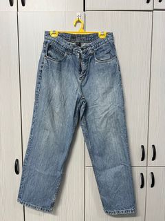 (Category: ) located in . Submitted by qafthrift (Listing ID 1368771919, Image 1). Description: .