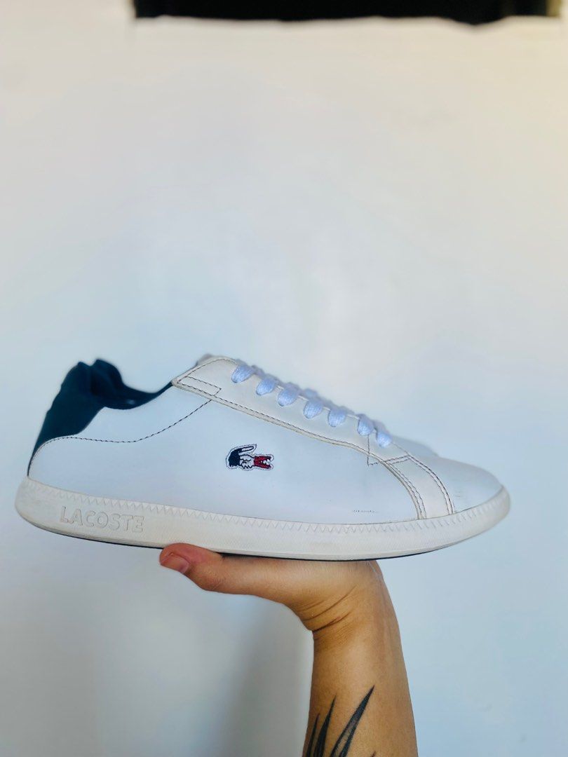LACOSTE GRADUATE Leather (Category: Sneakers) located in Catarman. Submitted by desa_declutters (Listing ID 1368831228, Image 3). Description: 💯 Authentic Lacoste Graduate Leather sneakers Size 7.5 womens/25cm Kasya up to 8 womens not ukay! .