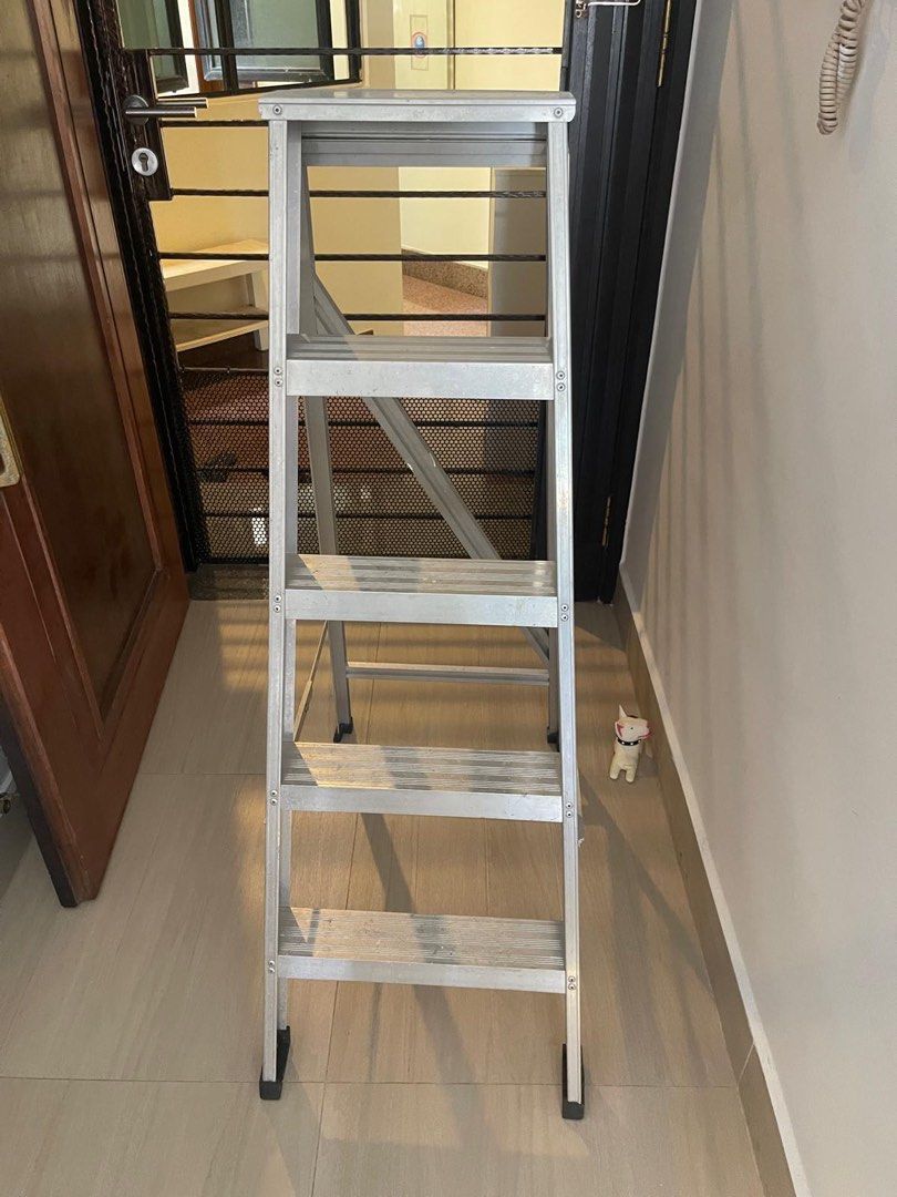 Ladder