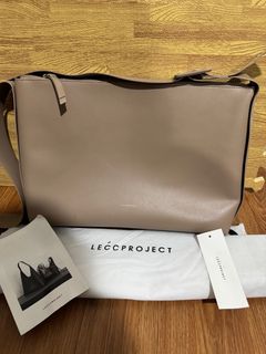 (Kategori: ) berada di . Dikirim oleh sighashop (ID iklan 1368867284, Gambar 1). Deskripsi: .