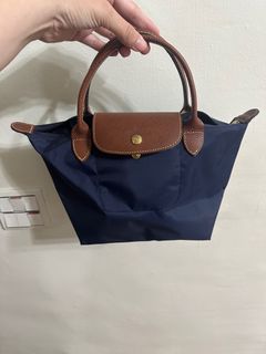 由 enjoy0916 (刊登 ID 1368855105，圖片 1) 提交，位於 的 (類別：)，說明：。