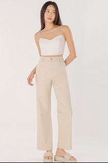 (Category: ) located in . Submitted by lizza_closet (Listing ID 1368824295, Image 1). Description: .