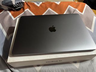 Macbook Air Retina 13-inch 2019