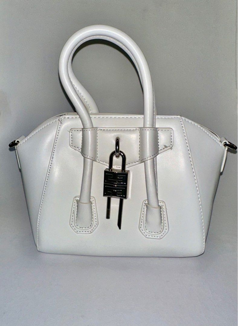 Mini Antigona Lock Bag (Category: Luxury Bags & Wallets) located in Antipolo. Submitted by prelovedstuffbylai (Listing ID 1368869306, Image 1). Description: NGA - Japan Ukay DISCLAIMER Not associated nor affiliated with any of the brands featured. All trademarks and copyrights reserved to the original brand holders..
