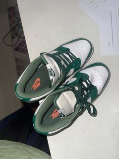 (Category: ) located in . Submitted by streetwearofbundle (Listing ID 1368782240, Image 1). Description: .