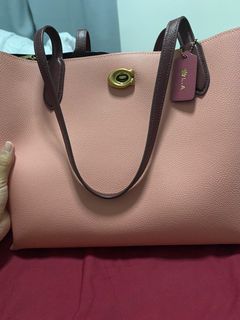 (Category: ) located in . Submitted by leaikaa (Listing ID 1368912433, Image 1). Description: .