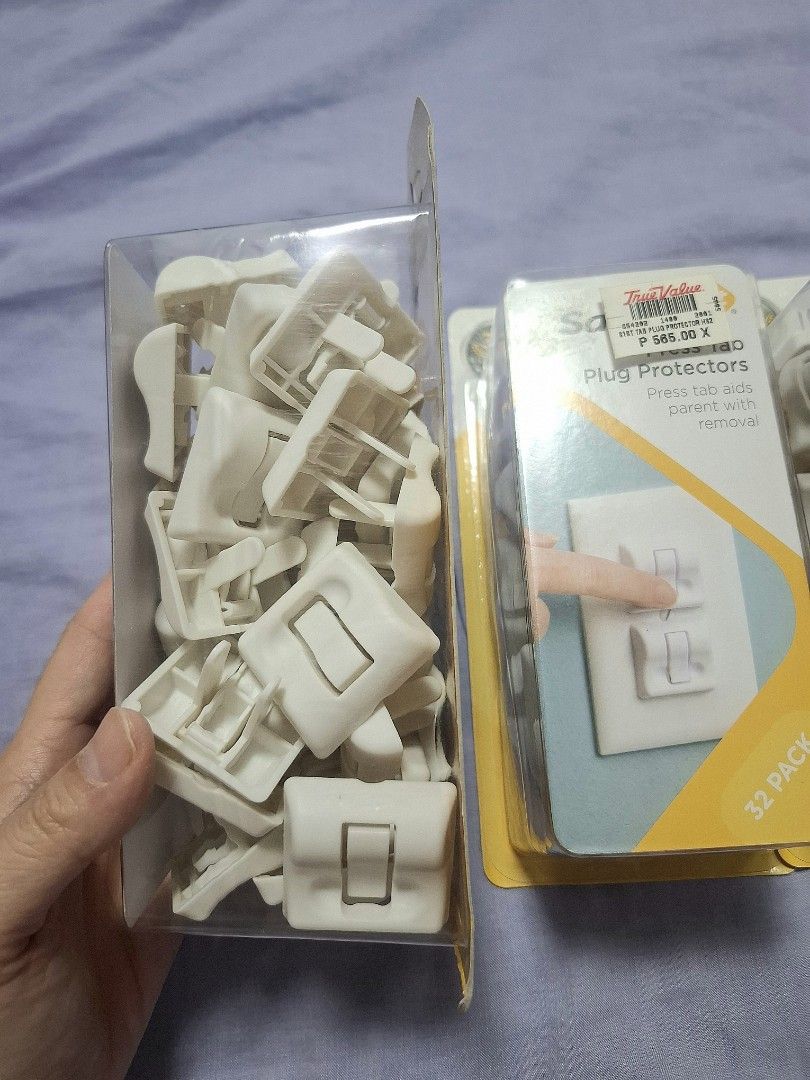plug protectors for babies (Category: Bed Guards) located in Manila. Submitted by girlyukay (Listing ID 1368903022, Image 3). Description: 250 each , super cheap na.