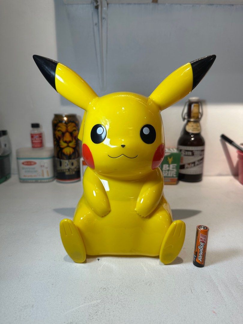 Pokèmon Pikachu Mood Lamp (Category: Character Goods) located in Cuyapo. Submitted by blacksheepshop (Listing ID 1368864522, Image 1). Description: Working.